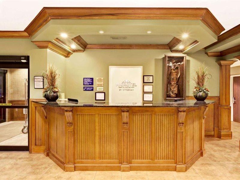 Microtel Inn & Suites By Wyndham Woodstock/Atlanta North Exterior photo