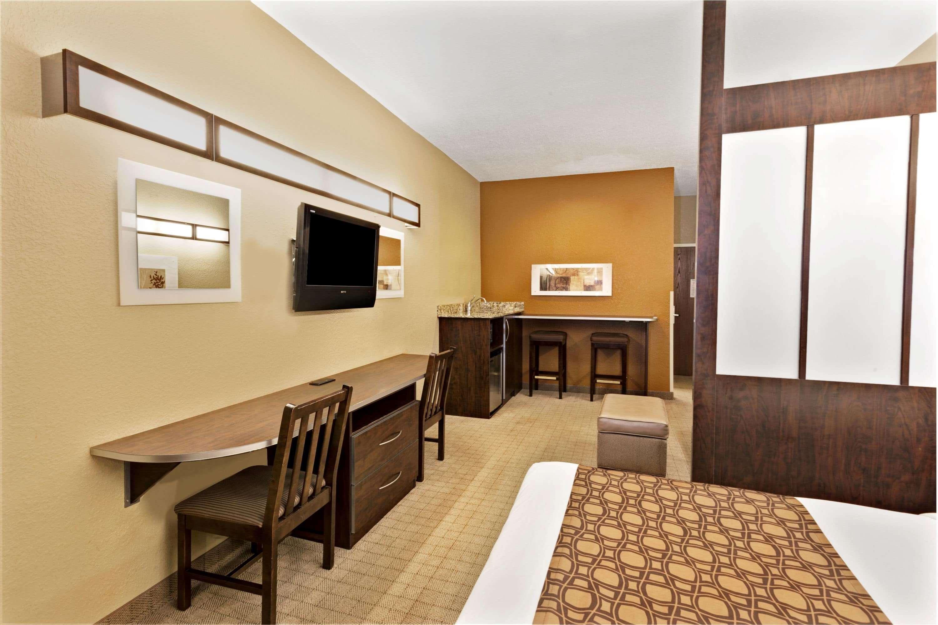 Microtel Inn & Suites By Wyndham Woodstock/Atlanta North Exterior photo