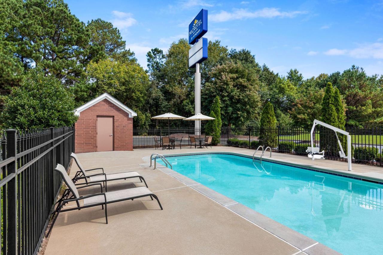 Microtel Inn & Suites By Wyndham Woodstock/Atlanta North Exterior photo
