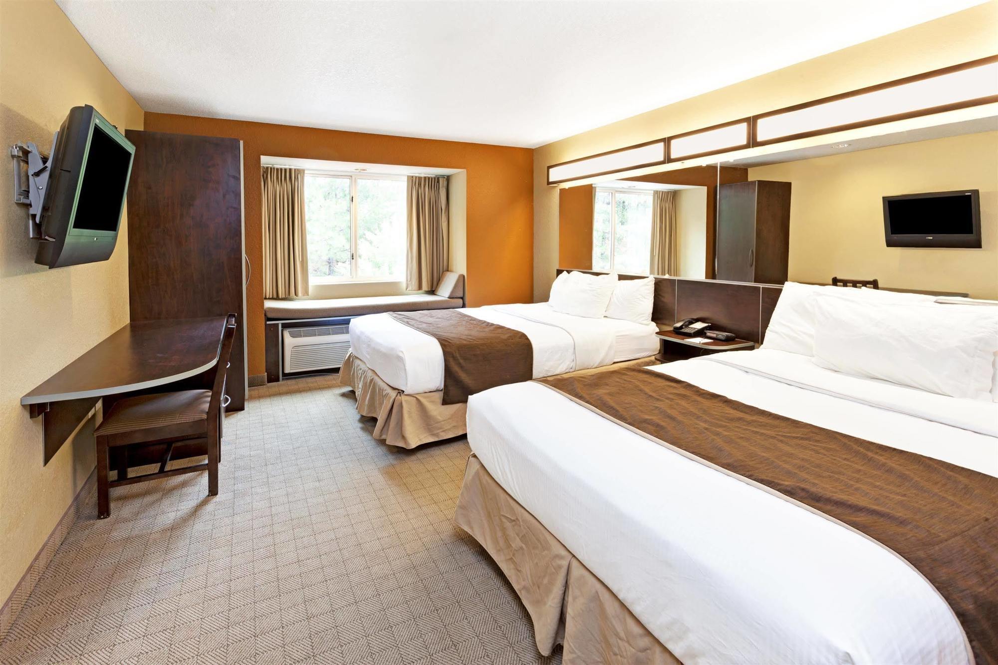 Microtel Inn & Suites By Wyndham Woodstock/Atlanta North Exterior photo